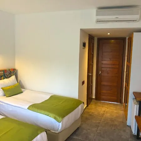 Butikhan Gundogan (Bodrum)