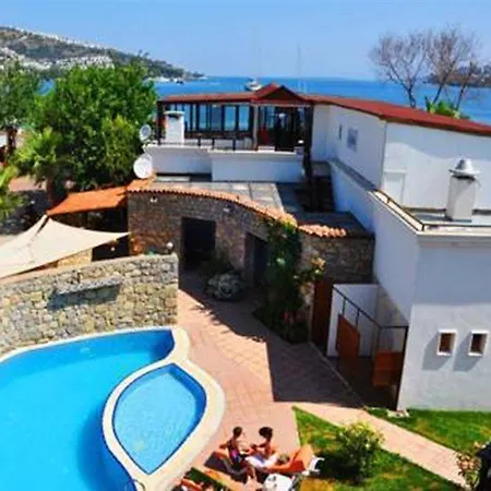 Hotel Butikhan 3*