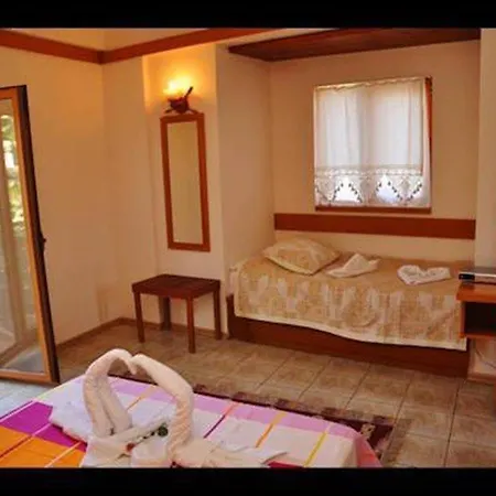 Butikhan Gundogan (Bodrum)