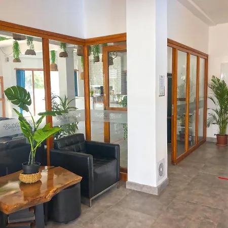Butikhan Hotel 3*